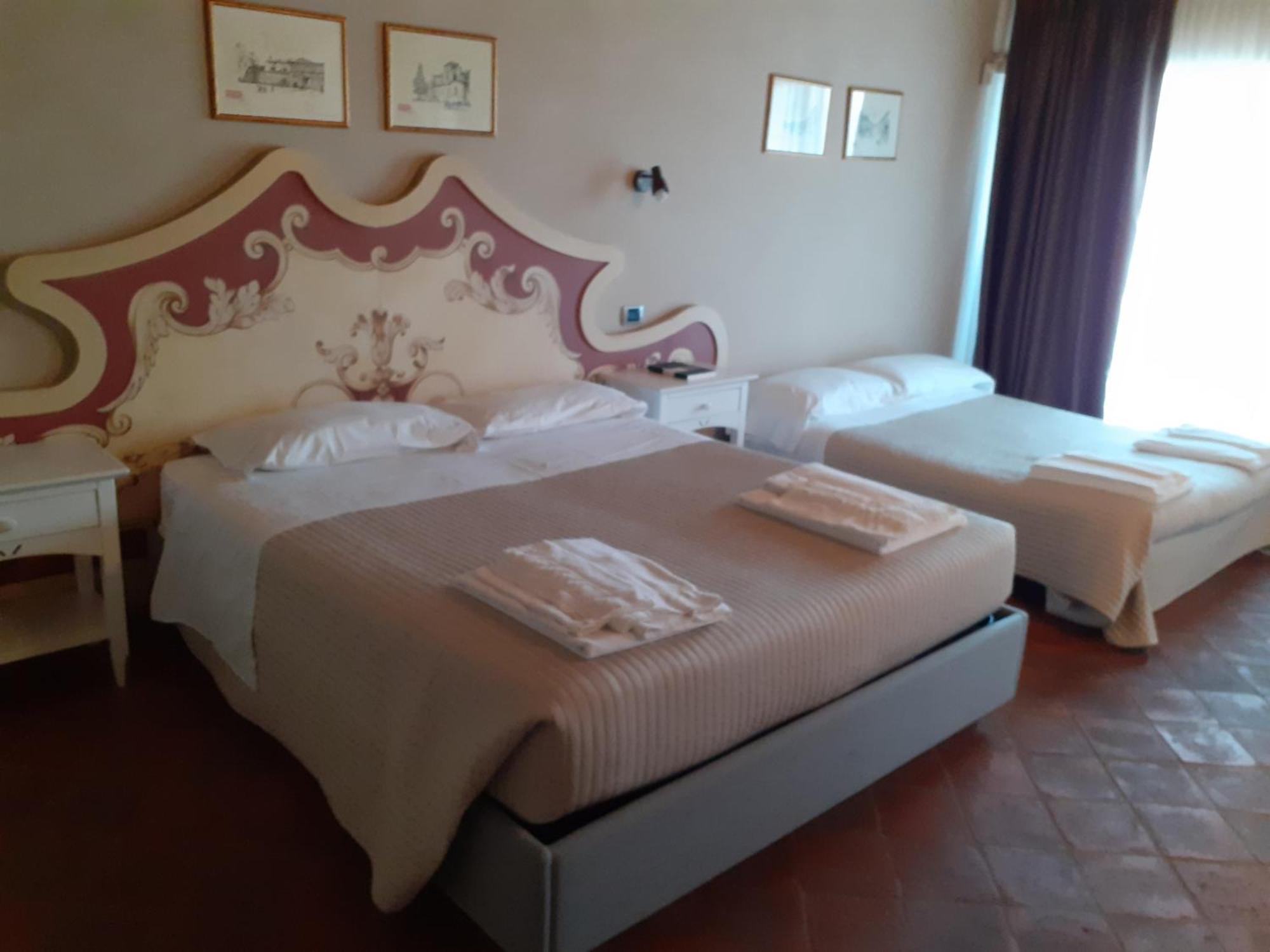 Corte Breda, Agriturismo Bed&Breakfast Chiari Bagian luar foto