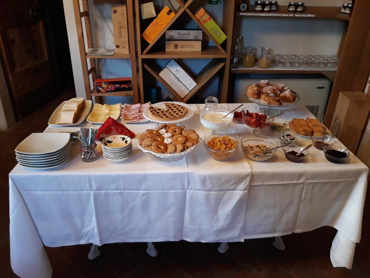 Corte Breda, Agriturismo Bed&Breakfast Chiari Bagian luar foto